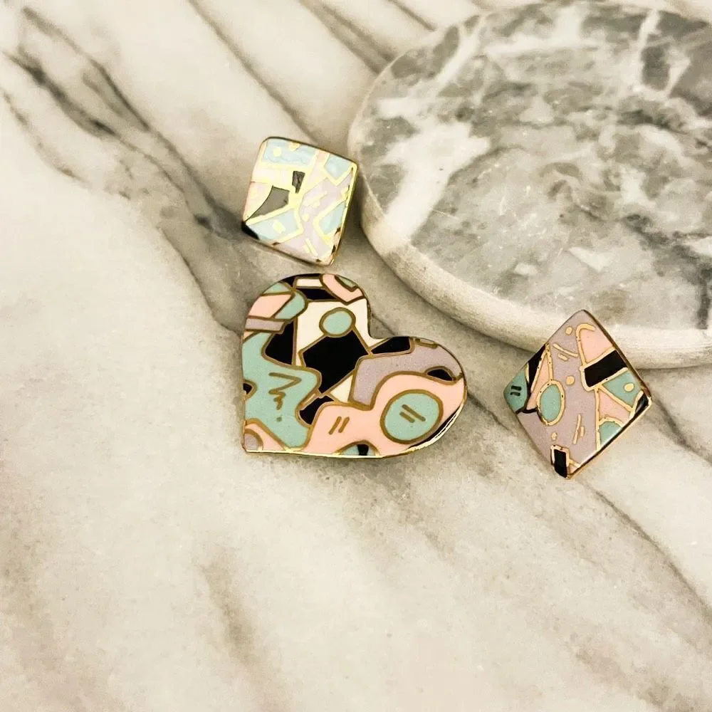 Vintage Cynthia Chuang Heart Brooch and Square‎ Earrings Set Ceramic Unsigned
